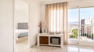 Piso  Calle rio guadajira. 10ª planta luminosa zona vialia, con vistas abiertas a minutos d