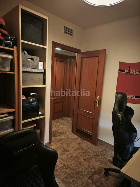 Foto f9b1d4be-042b-4517-8880-557d8c9d285c. Pis amb calefacció aparcament piscina a Dos Hermanas - Nuevo San Andrés Málaga