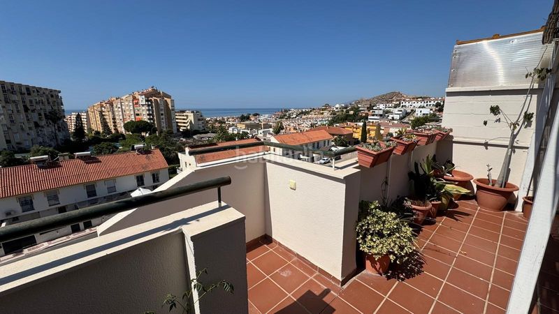 Foto ac75bf0c-9907-4058-a28c-f9433dfe6280. Àtic amb aparcament piscina a La Cala del Moral Rincón de la Victoria