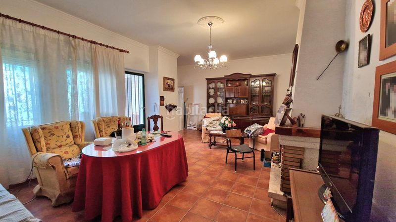 Foto 791a101e-b61f-4140-8562-519e66d87596. Casa adossada amb aparcament a Centro Antequera
