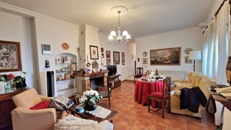 Foto f4130b72-eb6d-40d0-b215-5cda40e79184. Casa adossada amb aparcament a Centro Antequera
