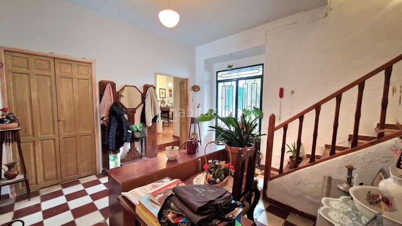 Foto f956e4b4-9de2-4886-9f79-f773fc466e97. Casa adossada amb aparcament a Centro Antequera