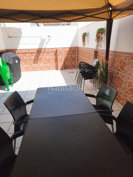 Foto eabe013c-2ebb-4262-b972-5eb7634bc74b. Pis amb calefacció a Barrio de Ciudad Jardín Málaga