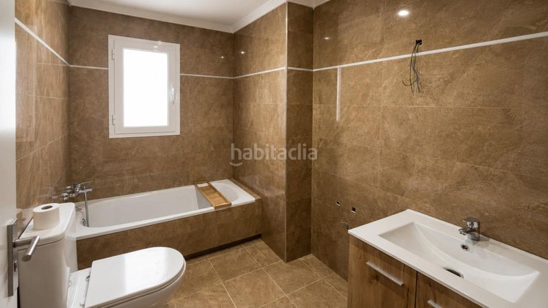 Foto a773bce4-edf0-4bbe-bf95-223c68ab3abb. Pis a Rute