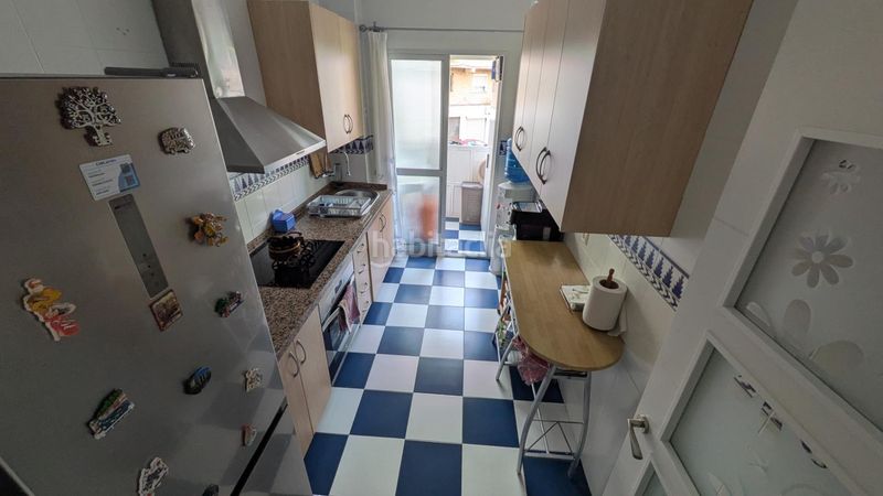 Foto 8926f85b-7837-4bf2-ae86-cd45b9c83e73. Piso  de 3 habitaciones totalmente reformado en Parque Victoria Eugenia, junto al maternoinfantil y la rosaleda en Málaga