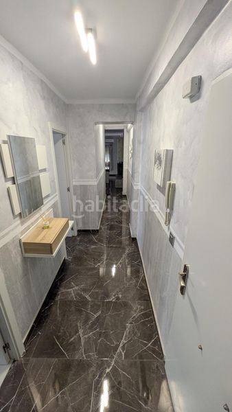 Foto ced7e228-8a5b-4684-abbc-036398e49b66. Piso  de 3 habitaciones totalmente reformado en Parque Victoria Eugenia, junto al maternoinfantil y la rosaleda en Málaga