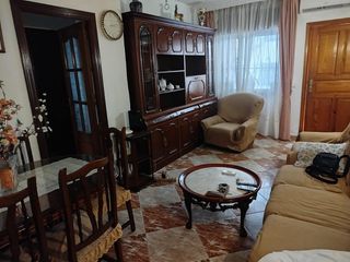 Haus  Calle edelmira castillo. Casa 3 dormitorios centro de la cala con posibilidades