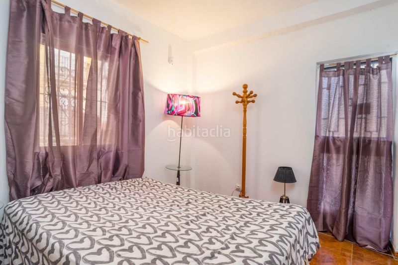Foto ce66f8bb-e532-45bf-89b0-6ccf103df024. Casa a La Trinidad Málaga