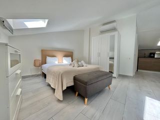 Monolocale  Calle trinidad. Estudio con licencia vacacional malaga centro