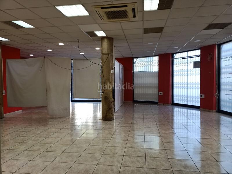 Foto 3536d948-181b-4520-aa28-7cfdcfc4111a. Alquiler local comercial en calle de joan maragall 1 en Mollet del Vallès
