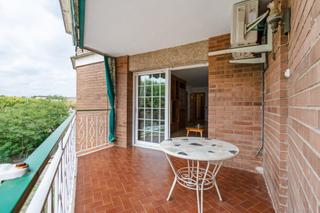 Etagenwohnung in Col·legis Nous. Amplio y totalmente exterior!!!