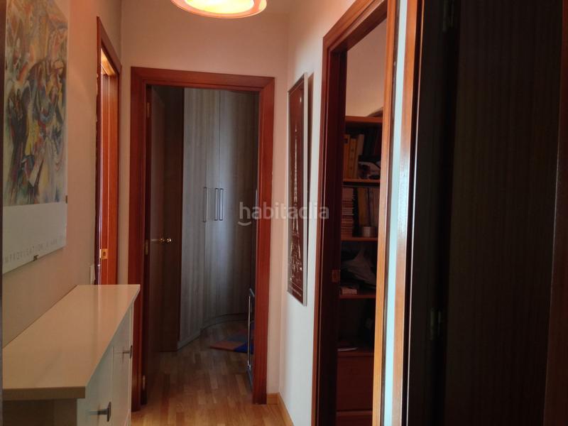 Foto 1abfa862-53e0-4849-8205-a5b7553d4781. Pis amb calefacció aparcament a Olot