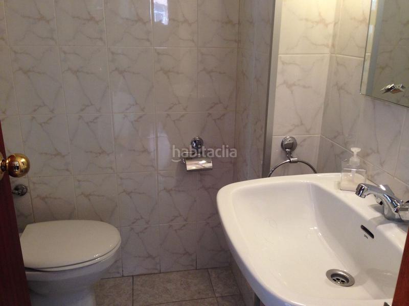 Foto 760ce255-6d01-446d-a8d4-6f259e8d671a. Pis amb calefacció aparcament a Olot