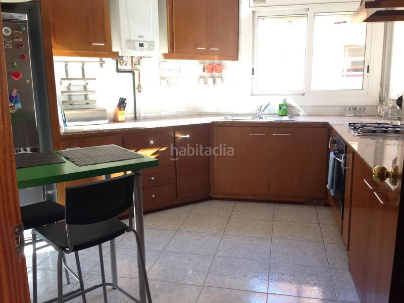 Foto 837bf703-3063-4637-ad99-ace33332c7f3. Pis amb calefacció aparcament a Olot