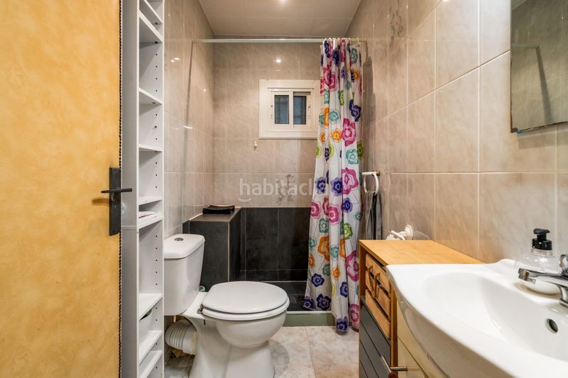 Foto d922c62a-4cc3-4763-8560-cd7b6753d709. Pis a Col·legis Nous Mollet del Vallès