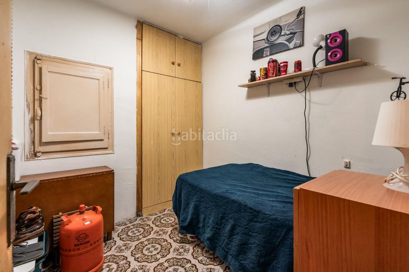 Foto fc9197b6-d0b5-46d8-a385-446f6d0bc68d. Pis a Col·legis Nous Mollet del Vallès