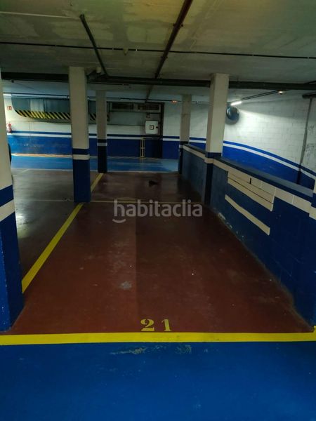 Foto ae98d617-1bf2-48cb-bb0a-6e2bd890073e. Aparcament cotxe a Estació del Nord Mollet del Vallès