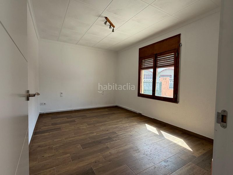 Foto c894160f-624e-4f74-ab94-e59a9e8352a6. Casa  en planta en Sant Fost de Campsentelles