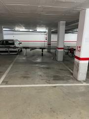 Lloguer Aparcament cotxe  Carrer de la bruguera 349. Plaza de parking para coche en zona plaza catalunya de calella