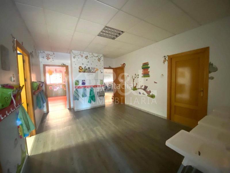 Foto 2a7229bd-cf9d-4314-9fd3-d05d96e70dd8. Local comercial a La Hispanidad - Verdeluz Huelva