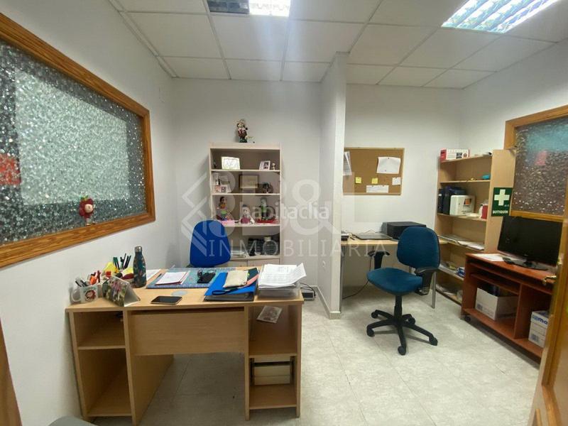 Foto 78b0fef0-8061-4bfe-a8c8-7901b7603390. Local comercial a La Hispanidad - Verdeluz Huelva