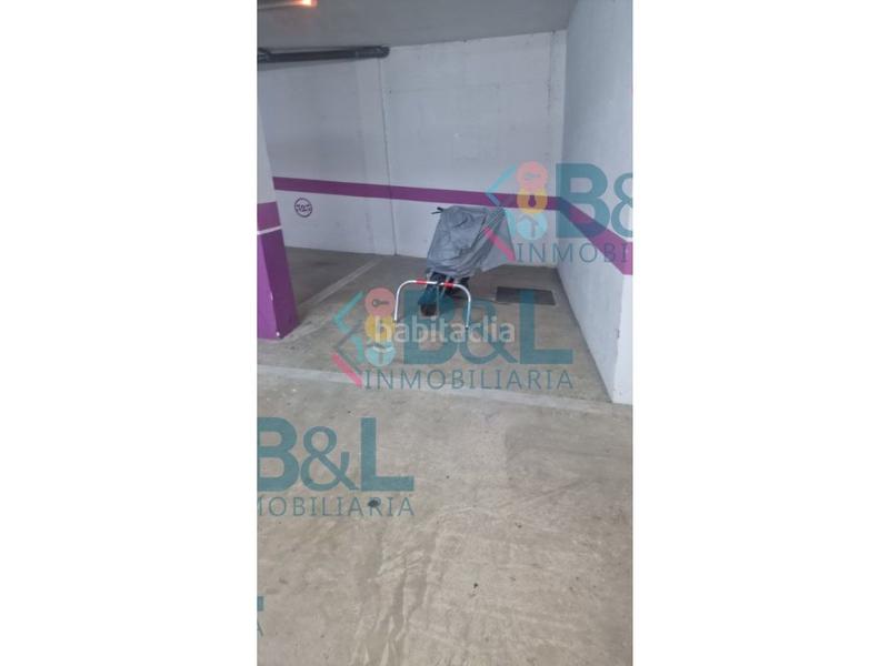 Foto 29394874-f062-453d-95e9-98c78efcd548. Parking coche garaje en venta en Islantilla golf Islantilla
