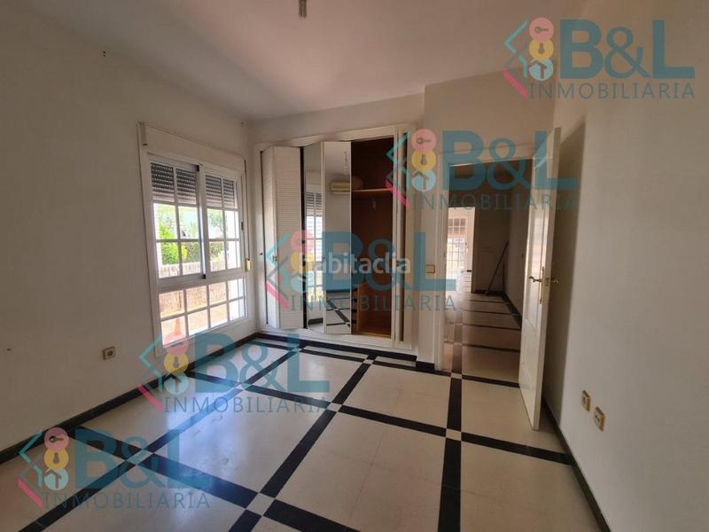 Foto 290d5c89-350b-4e49-933b-f0591c177deb. Chalet mit parking in Punta Umbría