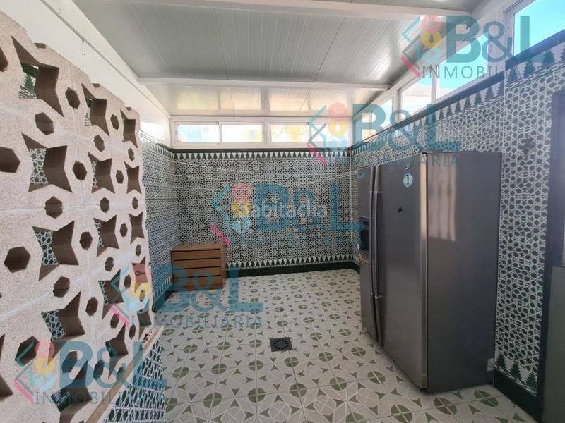 Foto 2a572be9-548e-4748-b9a0-43c605ba5a18. Chalet mit parking in Punta Umbría