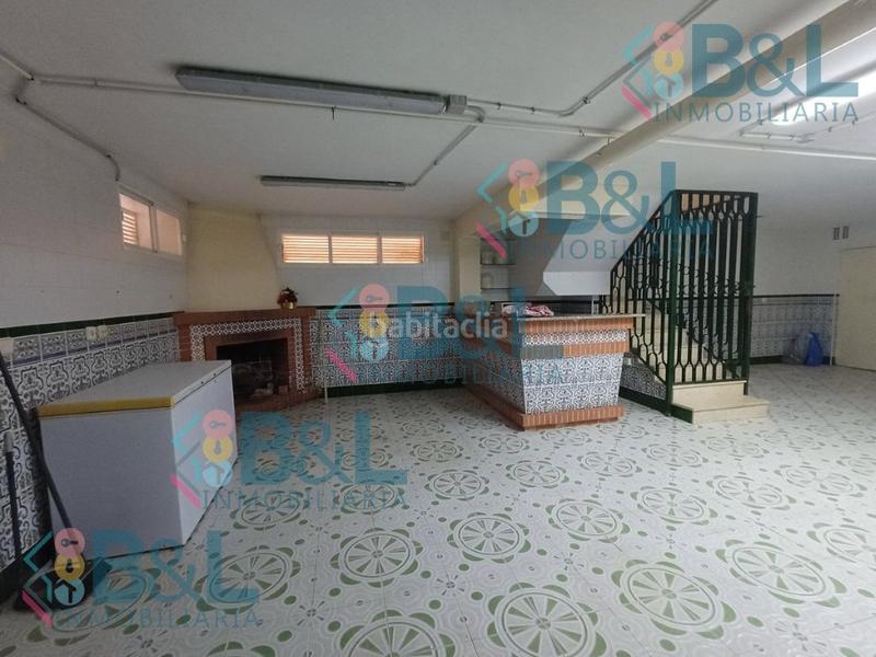 Foto 6eb3104e-7bde-4bc7-b6ba-cb66624924da. Chalet mit parking in Punta Umbría