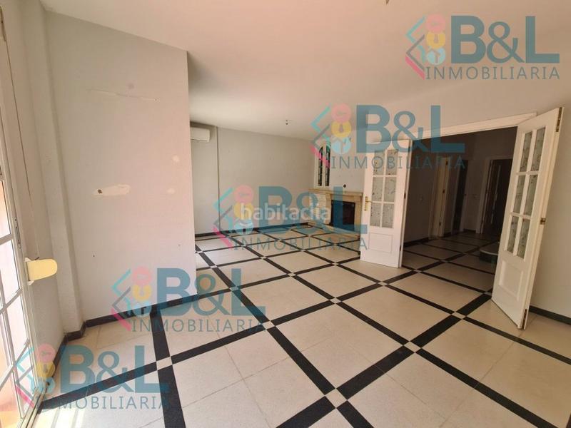 Foto 7406f50e-9554-4e0a-b989-eee50ba51a13. Chalet mit parking in Punta Umbría