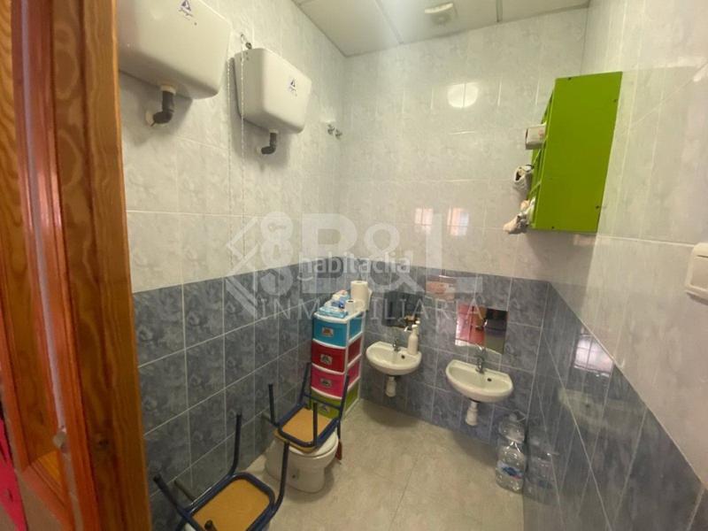 Foto dc1a454c-9fe8-4d4f-9f8c-e68d991849b9. Local commercial dans La Hispanidad - Verdeluz Huelva