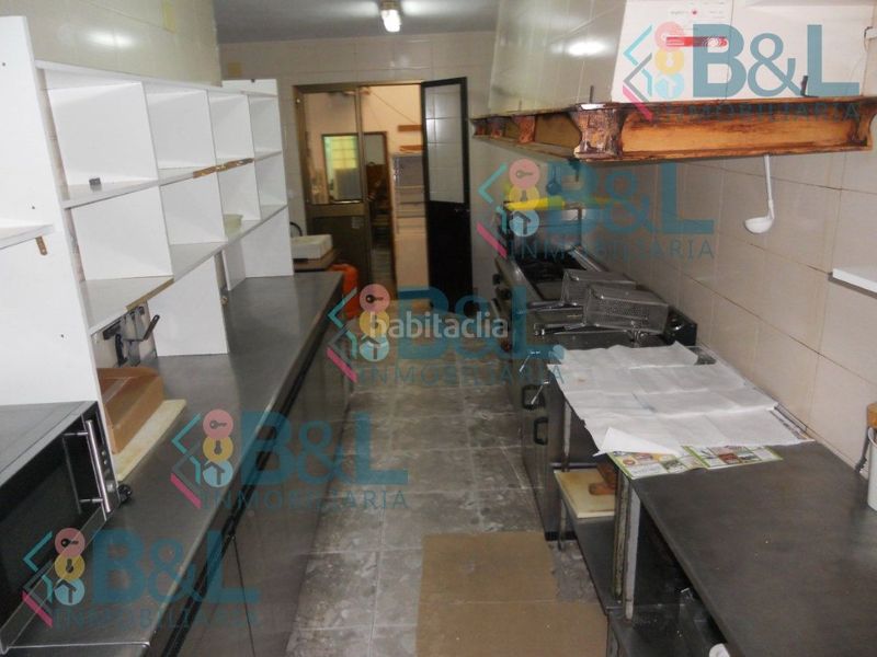 Foto 0d508e76-451a-4c1b-a190-59dd91c025e2. Local comercial a Rosal de la Frontera