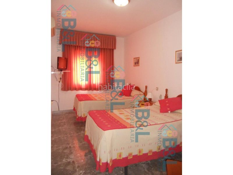 Foto 30616889-c4aa-42f0-9020-2584d33c474c. Local comercial a Rosal de la Frontera