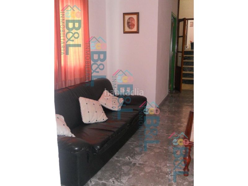 Foto 548c42c9-68c8-4b69-8b3d-244de734b800. Local comercial a Rosal de la Frontera