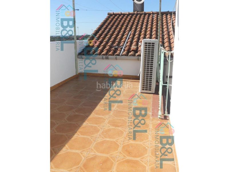 Foto b355112f-a13e-463e-b1fd-350e517ef94f. Local comercial a Rosal de la Frontera