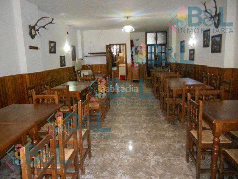 Foto d4a4d31f-965d-4131-ad51-9c5c5d2ec043. Local comercial a Rosal de la Frontera