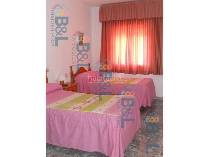 Foto fda3365a-4160-4e74-8838-7b9b4ddb8998. Local comercial a Rosal de la Frontera