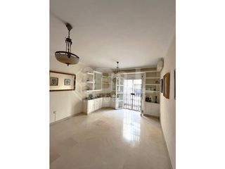 Etagenwohnung  Calle ricardo velazquez. Piso en centro de huelva