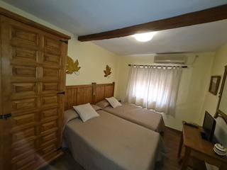 Maison jumelée à Navalucillos (Los)