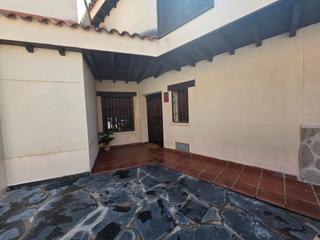 Maison jumelée à Pepino. Chalet adosado con garaje y excelentes vistas en pepino