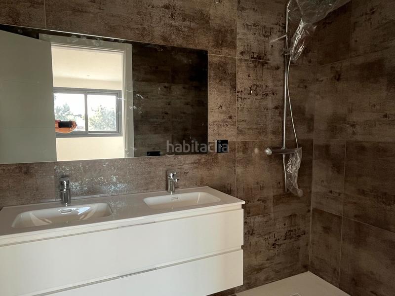 Foto e06996cb-1af2-47c2-bde5-b1b4cbf751cf. Chalet con riscaldamento parcheggio piscina in mar Cambrils Cambrils