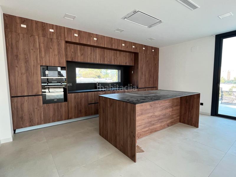 Foto e6d48d25-cf3b-4699-90f2-3499df6e2cf1. Chalet con riscaldamento parcheggio piscina in mar Cambrils Cambrils