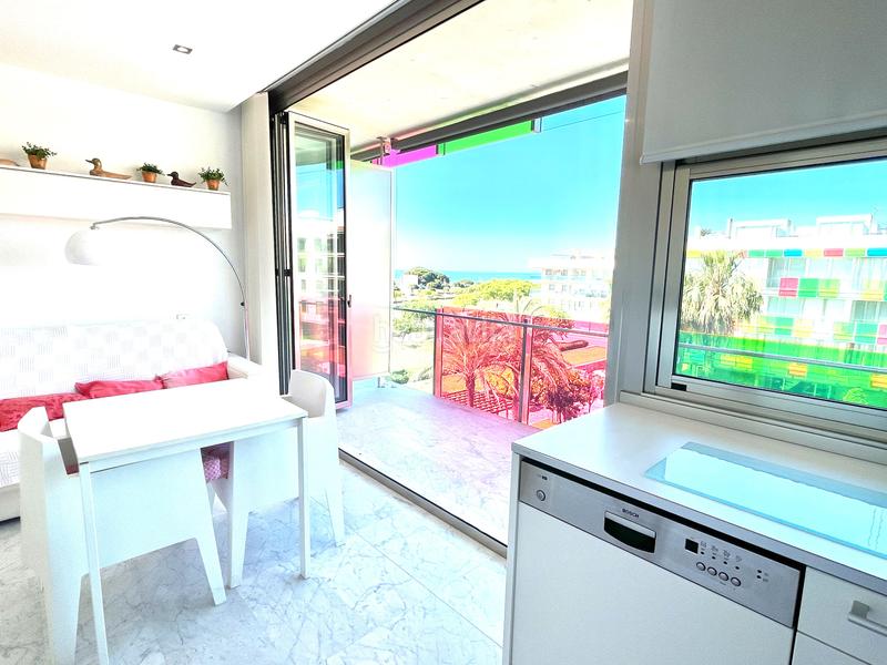 Foto 1d5294d7-812f-4788-ae61-feb90db9d60d. Ático oportunidad ático primera línea en Els Esquirols Cambrils