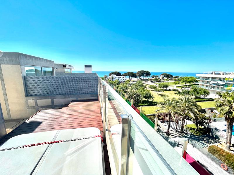 Foto 2ea886c6-d801-4c79-9b54-b1a438c3dac3. Ático oportunidad ático primera línea en Els Esquirols Cambrils
