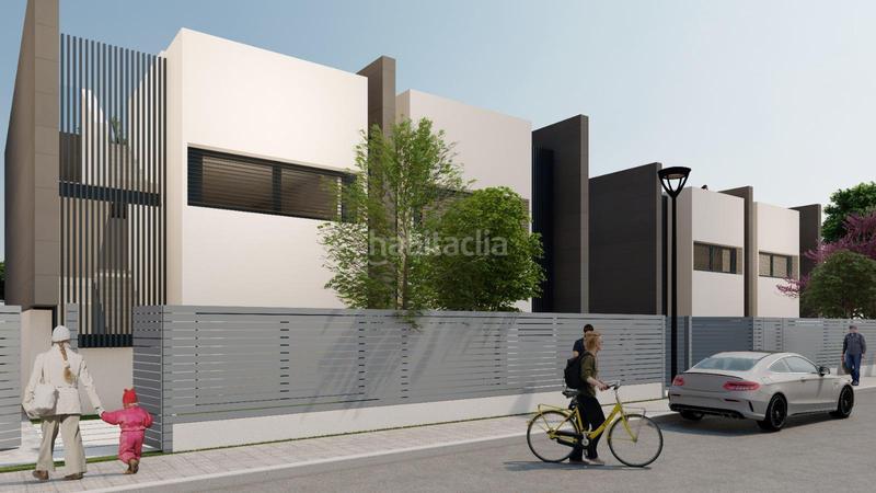 Foto 06199da7-47aa-4676-8bc5-8290bc193165. Casa aparellada amb calefacció aparcament piscina a Cambrils