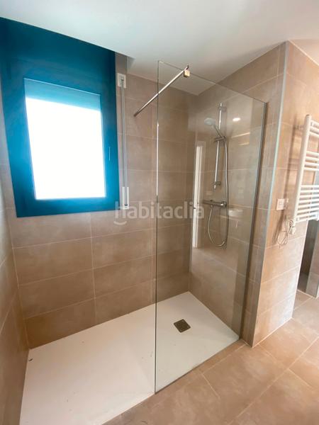 Foto 16ac1b5b-095f-494d-8877-cf0cffb2f1ea. Casa aparellada amb xemeneia calefacció aparcament piscina a Cambrils