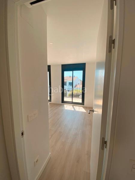 Foto 572bd847-8d6a-4fd3-be8f-6746c214ce63. Casa aparellada amb xemeneia calefacció aparcament piscina a Cambrils