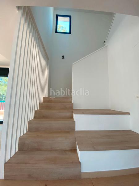 Foto e3343279-8a1e-4888-a6d4-326e20f425c8. Casa aparellada amb xemeneia calefacció aparcament piscina a Cambrils