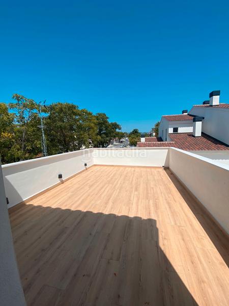 Foto f07db7ae-29b2-4008-9dff-eb84451b6b64. Casa aparellada amb xemeneia calefacció aparcament piscina a Cambrils