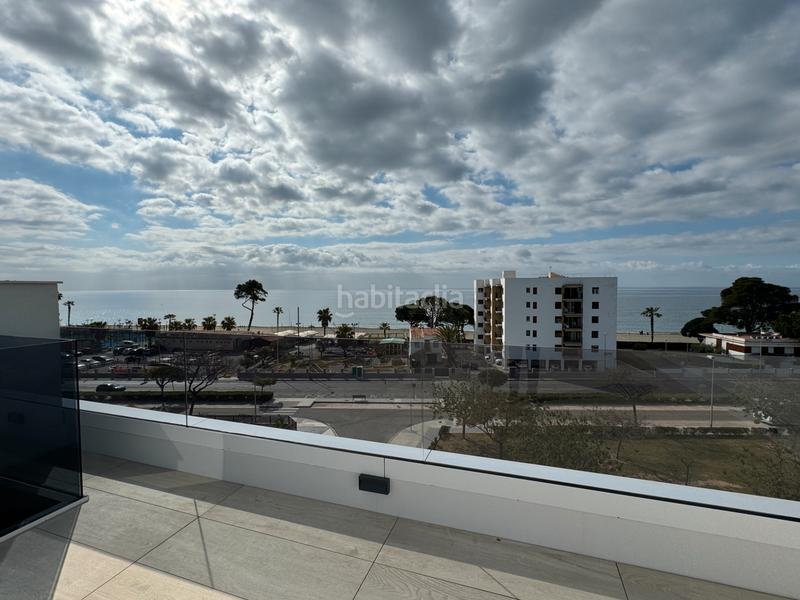 Foto d759ca21-9c79-45b0-8021-3a8bff599f55. Àtic amb calefacció aparcament piscina a Els Esquirols Cambrils